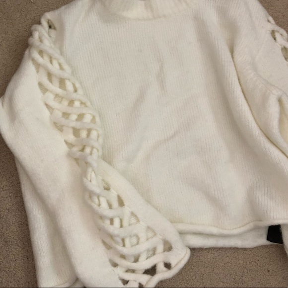 Zara sweater - Picture 2 of 3